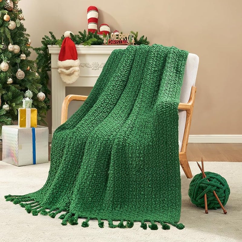 Chunky Knit Throw Blanket With Braided Tassels 50x60 Hand Knitted Soft Christmas Green - Image 3