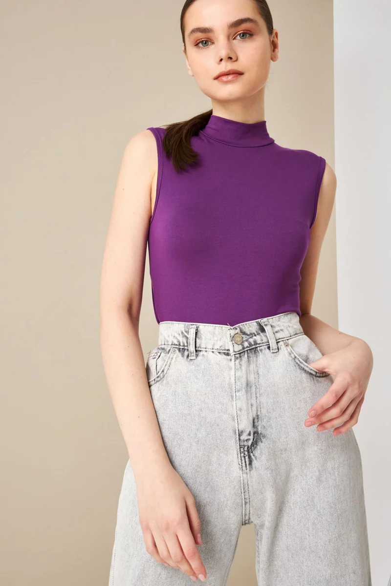 بيبانتولون BIPANTOLON Women's Sleeveless Half Turtleneck Blouse