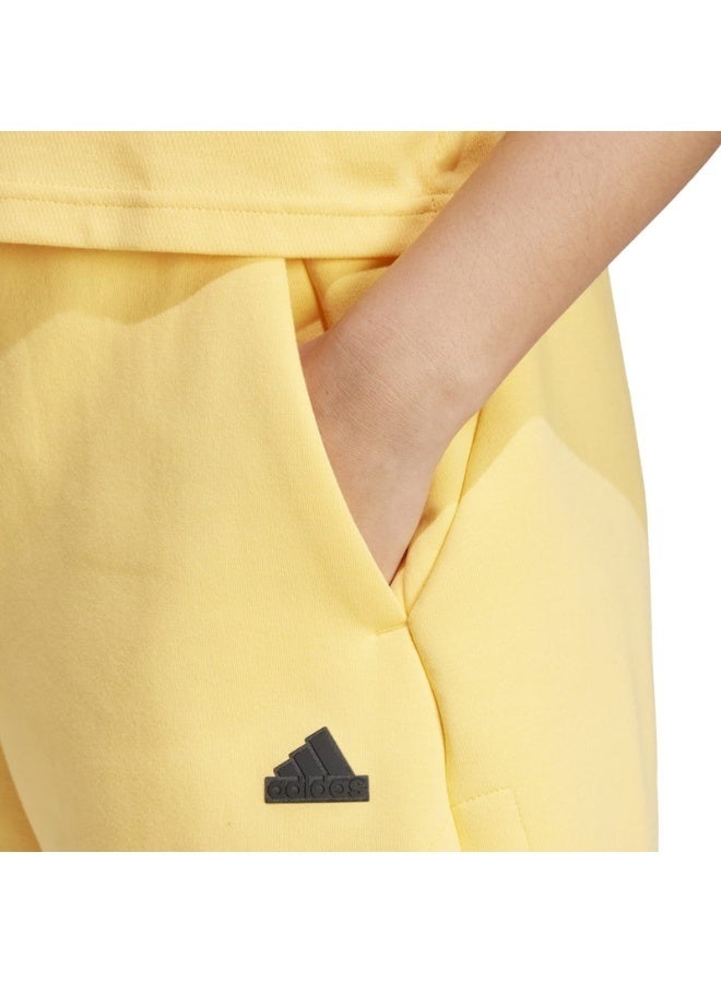 adidas Originals W Z.N.E. SHORT  - Image 3