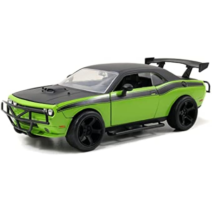 TOYS FAST & FURIOUS 1:24 DIE-CAST VEHICLE: LETTY'S DODGE CHALLENGER SRT8 - Image 1