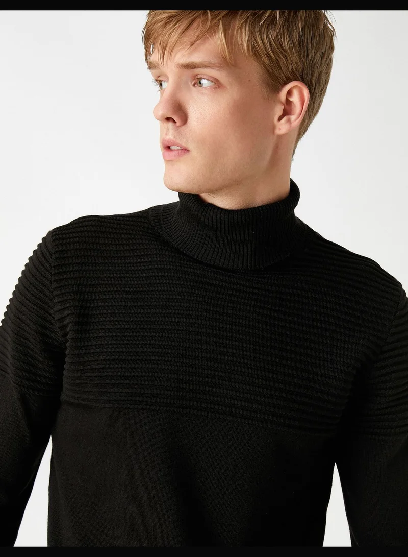 كوتون Textured Turtleneck Sweater