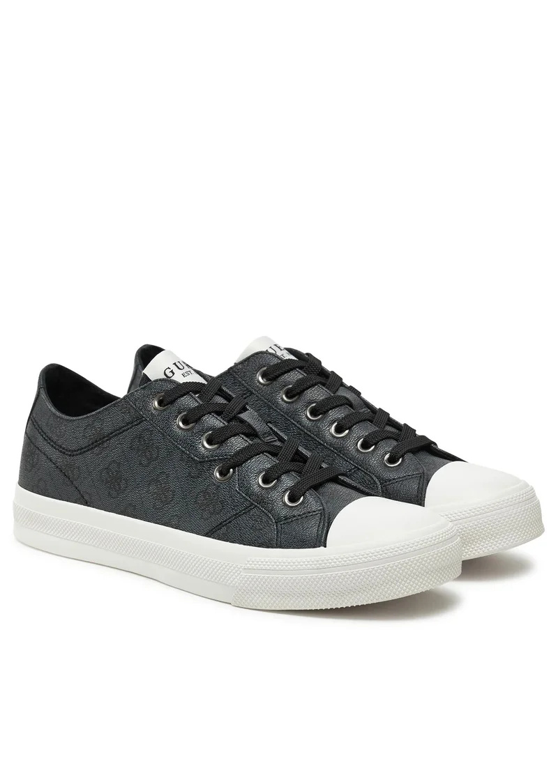 GUESS Istria Low Lace Up Low Top Sneakers