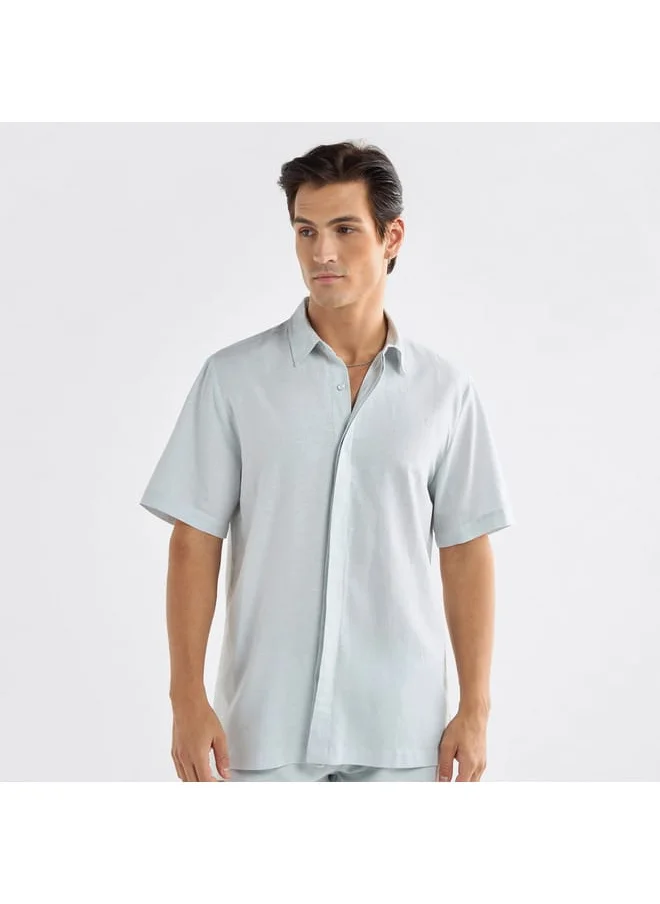 FAV Regular Fit Solid Shirt with Short Sleeves