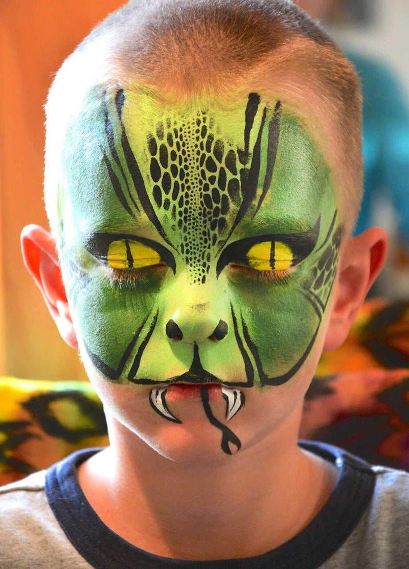 CCbeauty Ogre Green Face Paint Stick,Face Painting Kit,Professional Body Paint,Non Toxic SFX Makeup For Shrek Disgust Goblin Halloween Costume Cosplay,Full Coverage Painting Foundation + Makeup Sponge - Image 5