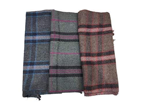 CHANDRAVATI Woolen Acrylic, Warm and Comfort Blanket [210cm x 125cm, Multicolor] Reversible (Platinum Quality) - Image 2