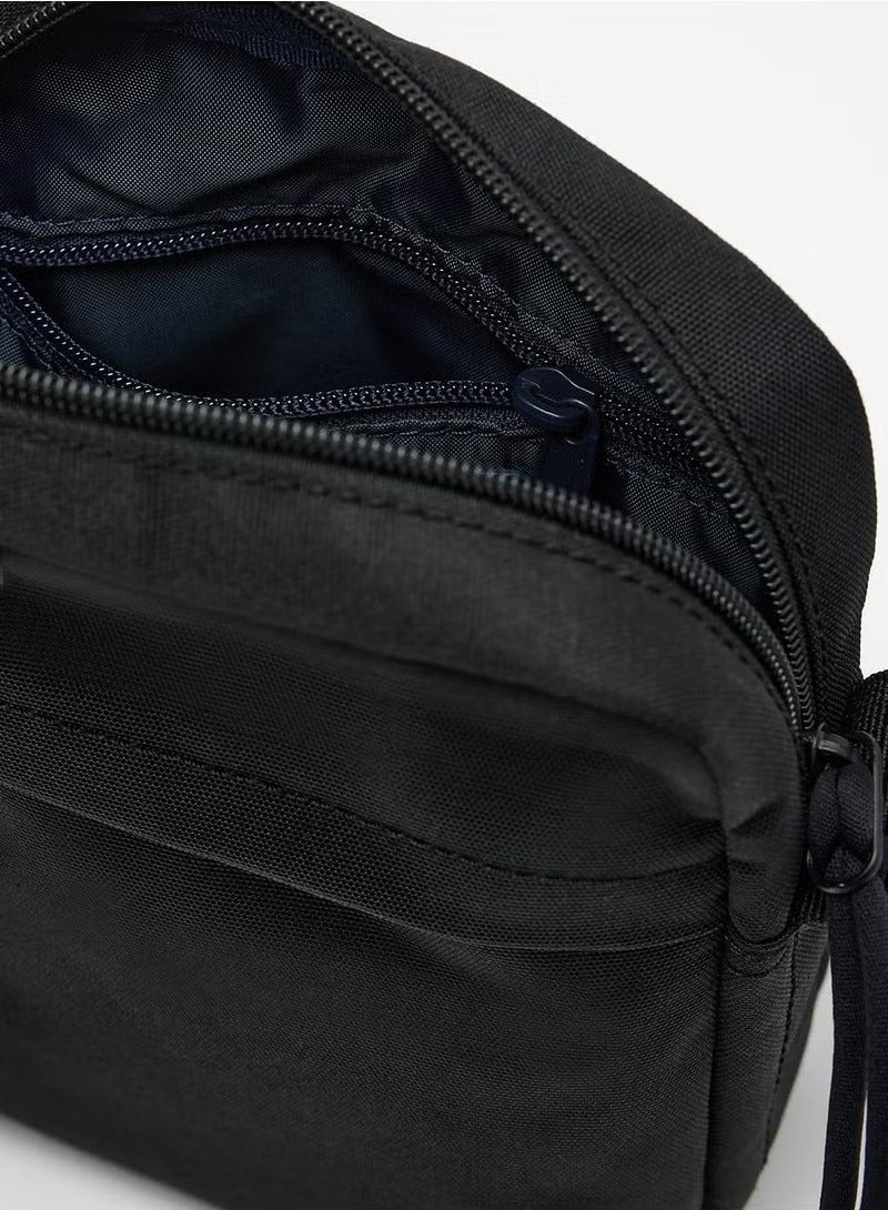 LACOSTE Lacoste Neocroc Basic Messenger Bag Black  - Image 3