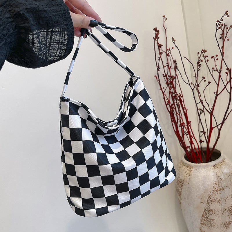 New Style Nylon Bag Women'S Fashionable Butterfly Tote Bag Casual Large Capacity Shoulder Underarm Bag - Image 2