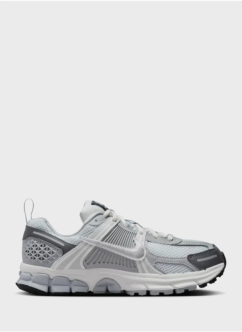 Nike Youth Vomero 5
