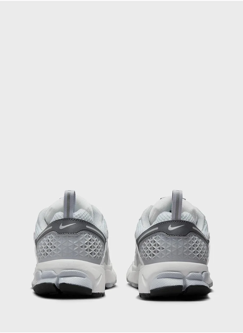 Nike Youth Vomero 5