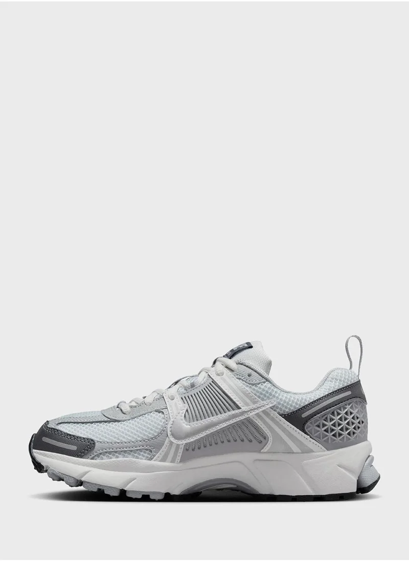 Nike Youth Vomero 5