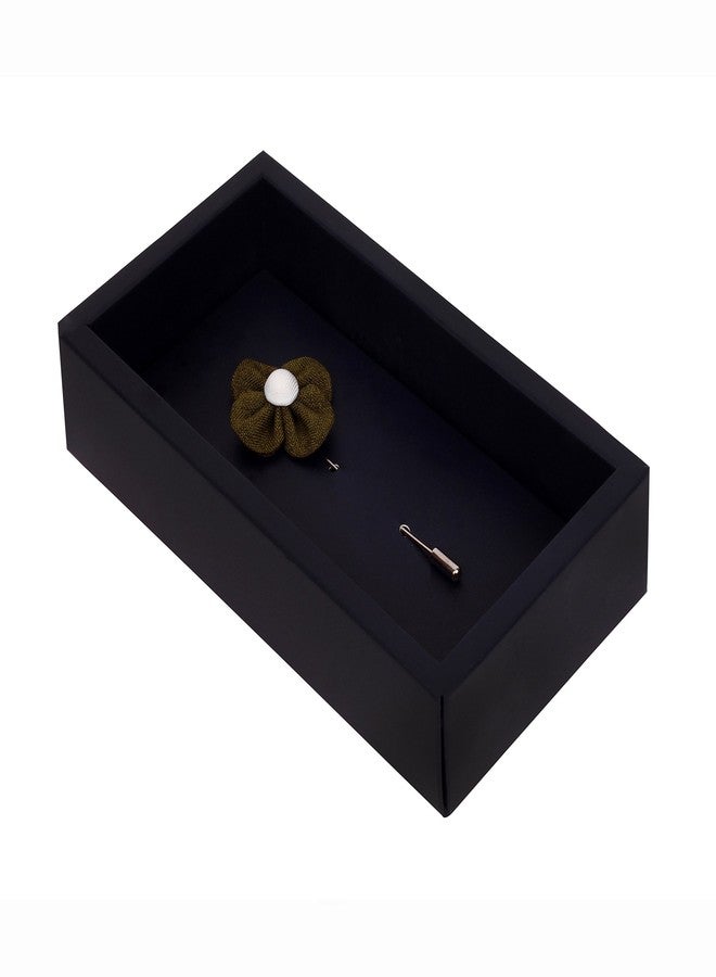 Peluche The Four Petal Flower Green Brooch for Men - Image 4