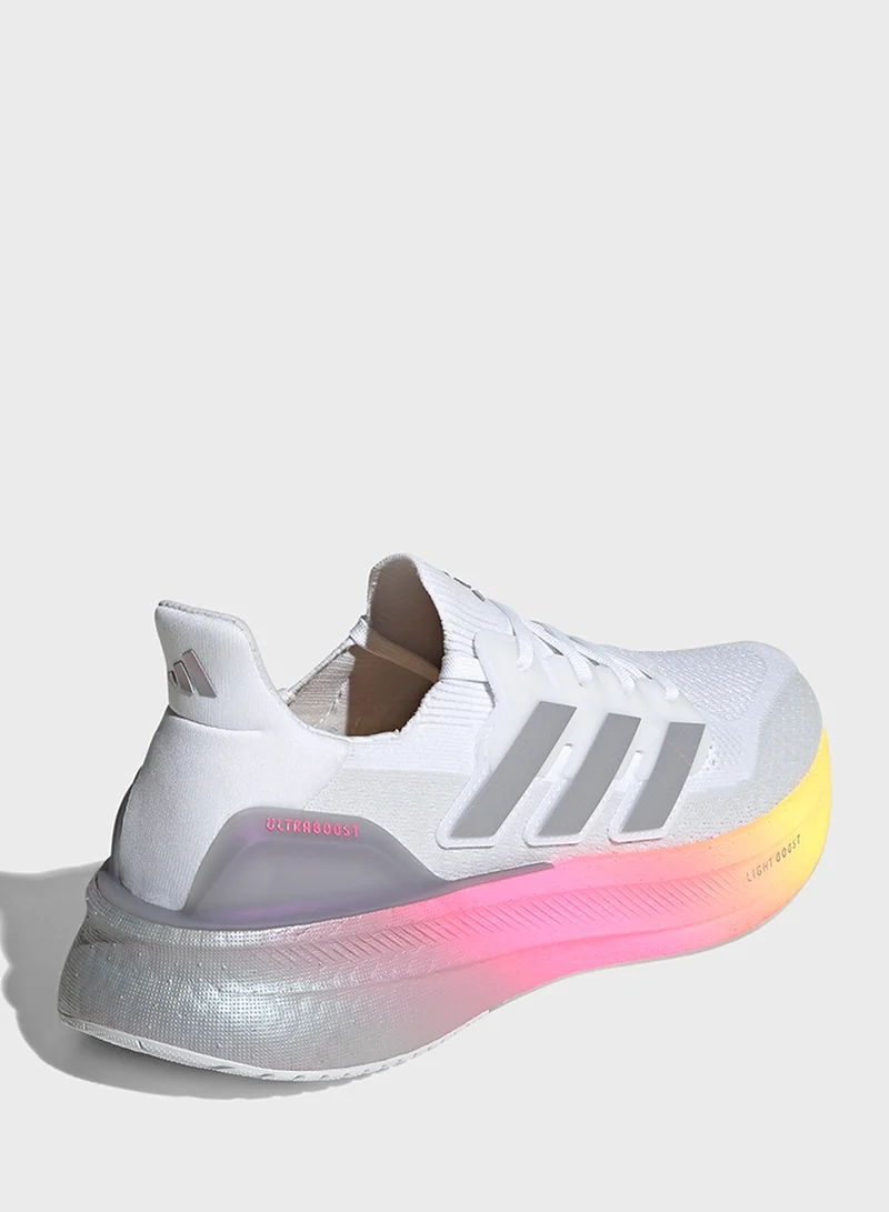 Adidas Ultraboost 5
