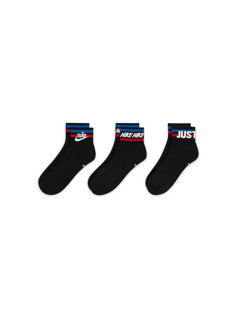 Nike Nike Everyday Essential Ankle Socks