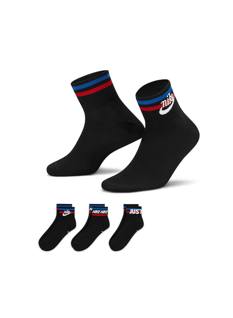 Nike Everyday Essential Ankle Socks - Image 1