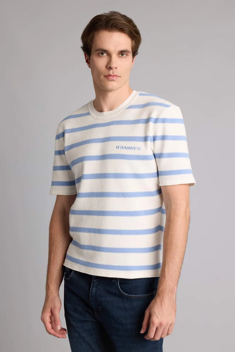 Defacto  Relax Fit Crew Neck Striped Short Sleeve T-Shirt for Men | Best Price UAE