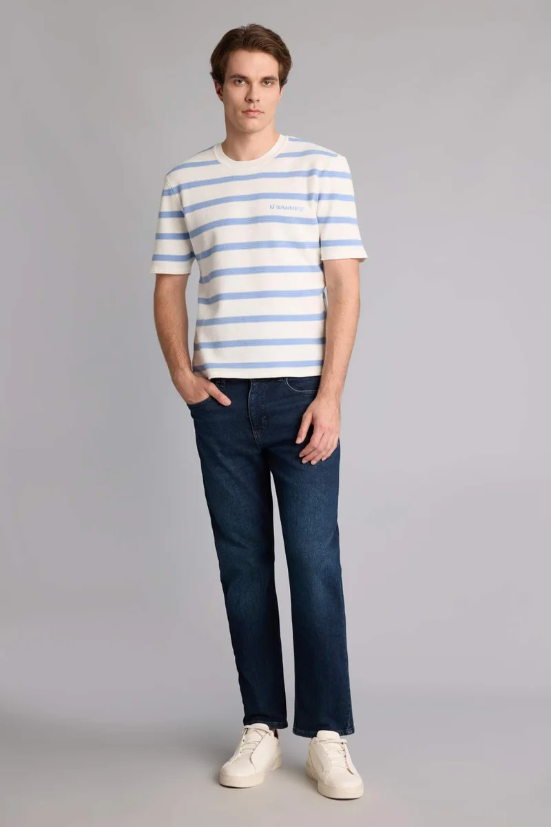 Defacto  Relax Fit Crew Neck Striped Short Sleeve T-Shirt for Men | Best Price UAE