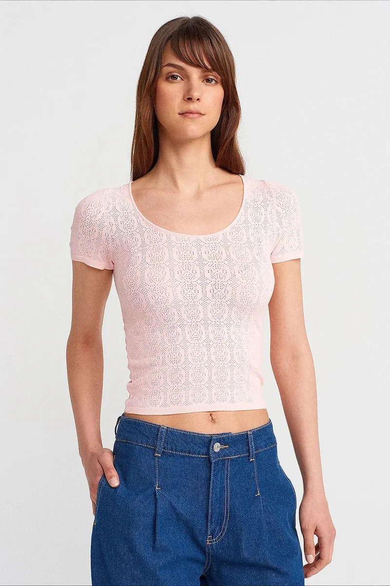 DILVIN Slim Fit Ribbed Textured Blouse