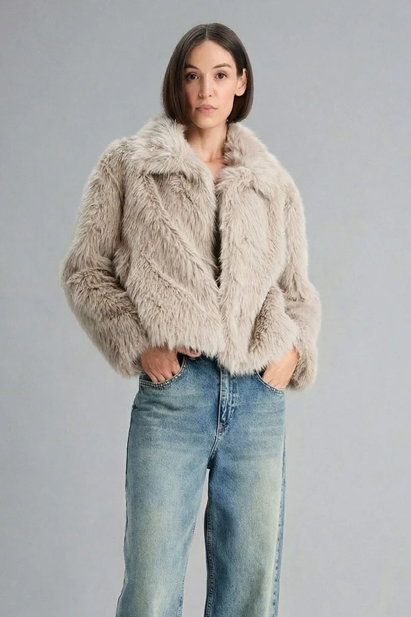 ديفاكتو Regular Fit Fur Faux Fur