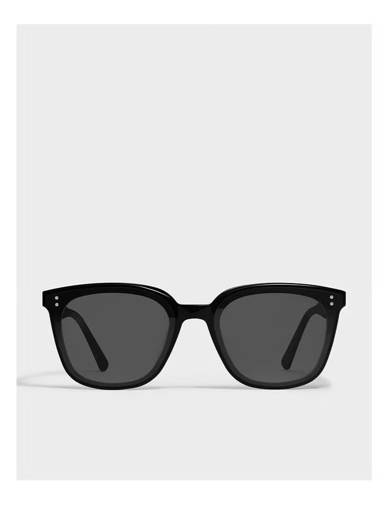 جنتل مونستر GENTLEMONSTER QUEEN square sunglasses. Sunglasses for sun protection for both men and women - Image 4