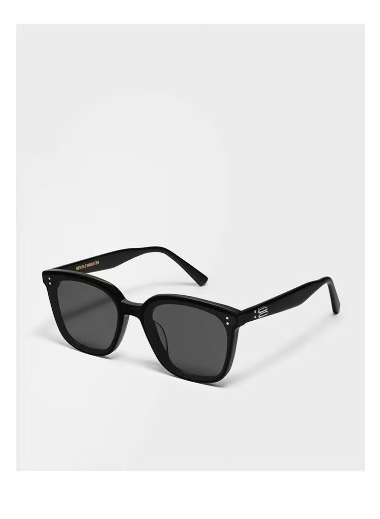 جنتل مونستر GENTLEMONSTER QUEEN square sunglasses. Sunglasses for sun protection for both men and women - Image 1