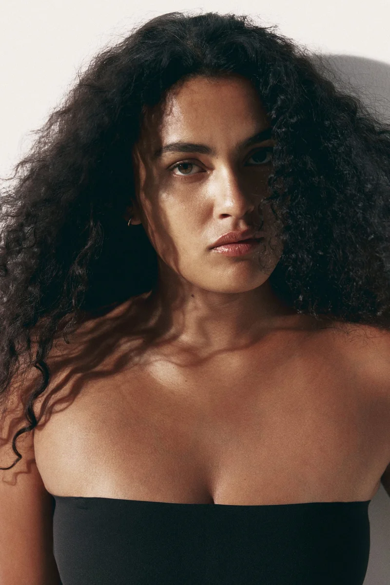 H&M Light Shape Microfibre thong body