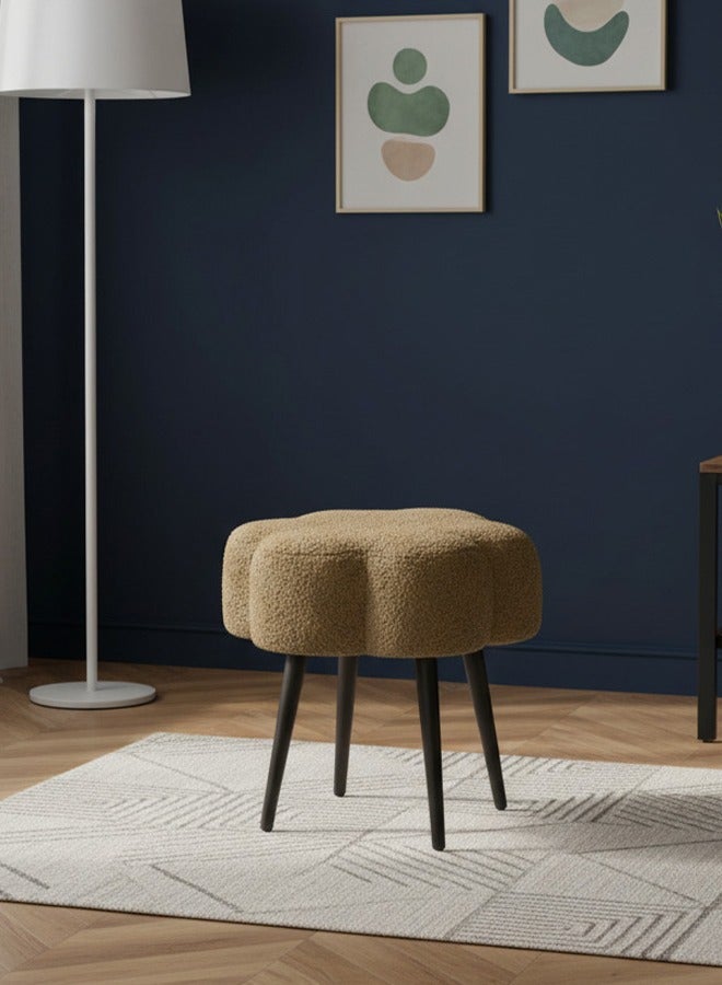 تايمي كرسي قماش بوكلية بتصميم أنيق على شكل سحابة مع ارجل معدنية، كرسي طاولة تزيين، كرسي تسريحة لغرفة النوم، كرسي تغيير الأحذية - بني - Image 1