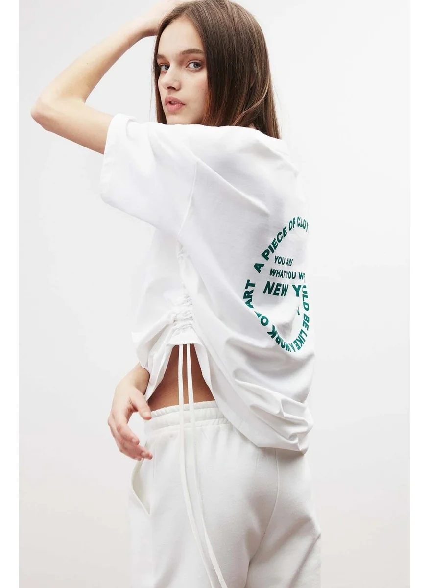 جريميلانج Piece Oversize White T-Shirt