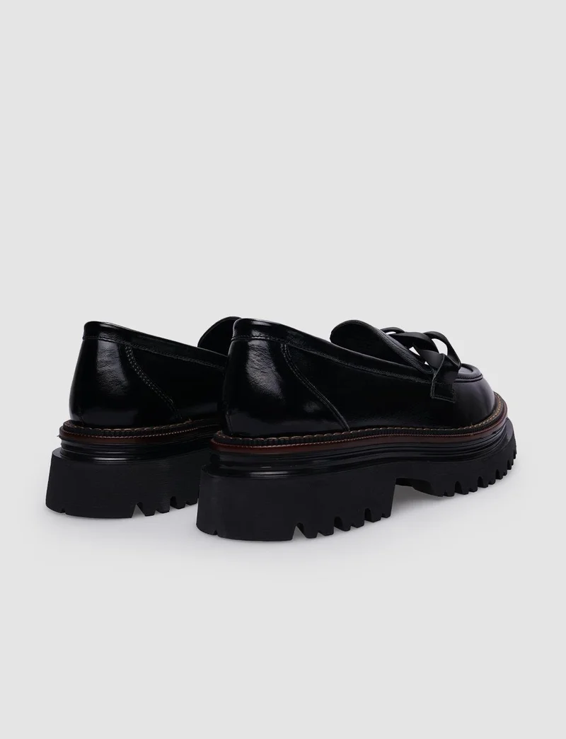 Cabani 100% Genuine Leather Black Patent Leather Buckled Women's Shoes