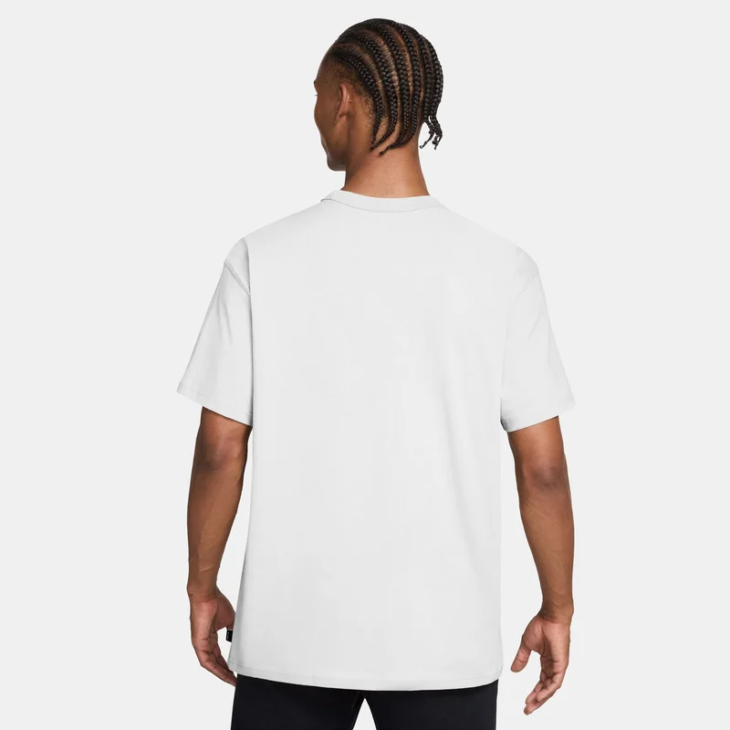 نايكي Men's Sportswear Premium Essentials T-Shirt