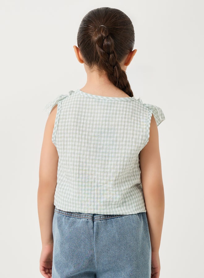Styli Styli Checked Ruffled Detail Buttoned Blouse  - Image 4