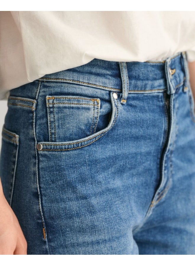 غانت جينز قصير بقصة ضيقة من جانت - Image 4