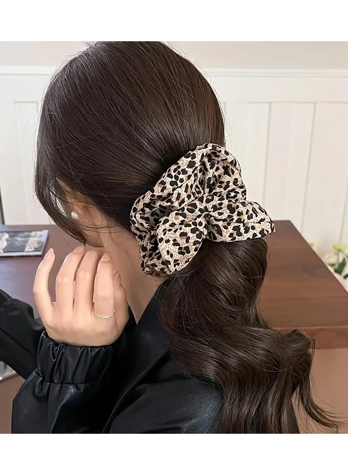 Rozino 2pcs Elegant Leopard Print Scrunchies - Vintage Style Hair Ties for Women & Girls, Perfect for Ponytails & Updos - Image 2