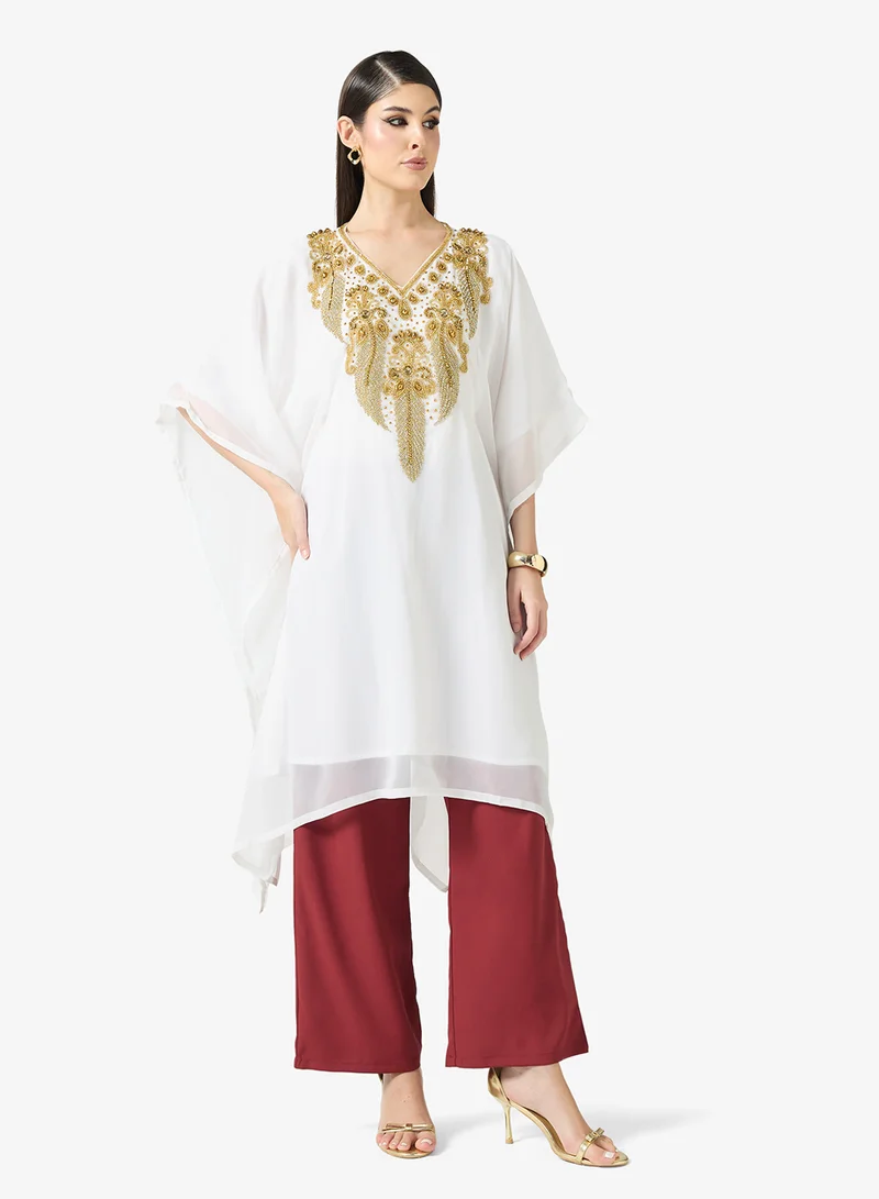 ارابيان كلوزيت Gold Embroidered V-Neckline Kaftan
