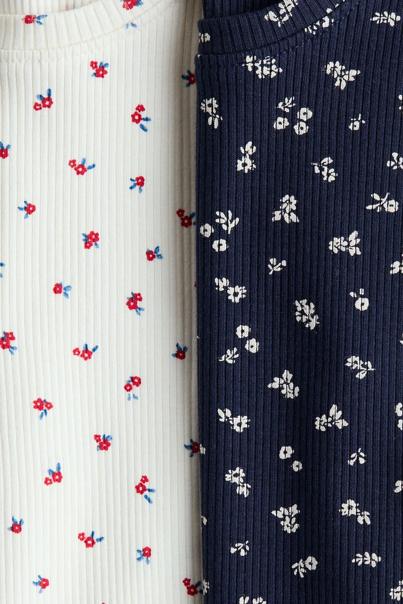 اتش اند ام بلوزة مزينة بكشكش - عبوة من قطعتين