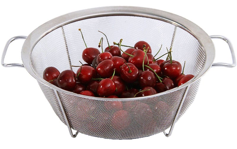 AJIODA Stainless Steel Mesh Colander Strainer Basket, 2.5 Quart Fine Mesh Net Colander with Heavy Duty Handles & Wide Rim & Resting Feet for Strain, Drain, Rinse, Fry, Steam or Cook Vegetables & Pasta - Image 1