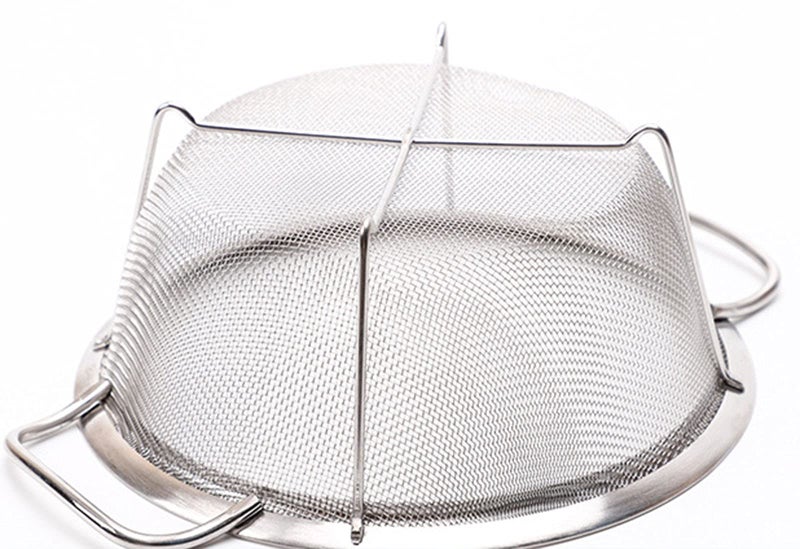 AJIODA Stainless Steel Mesh Colander Strainer Basket, 2.5 Quart Fine Mesh Net Colander with Heavy Duty Handles & Wide Rim & Resting Feet for Strain, Drain, Rinse, Fry, Steam or Cook Vegetables & Pasta - Image 2