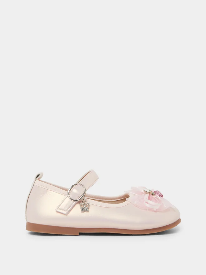 Styli Styli Girls Embellished Buckle Ballerina Shoes