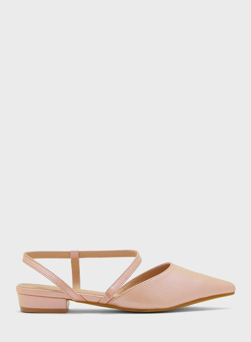 Ginger Shiny Pointed Flat Shoe