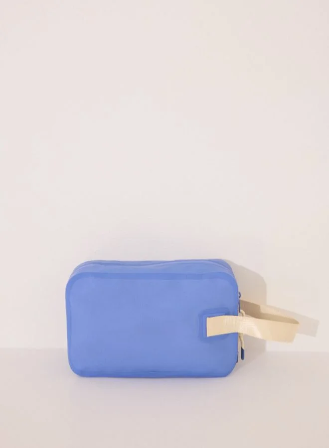 women'secret Medium Water-Resistant Vanity Case With Side Handle