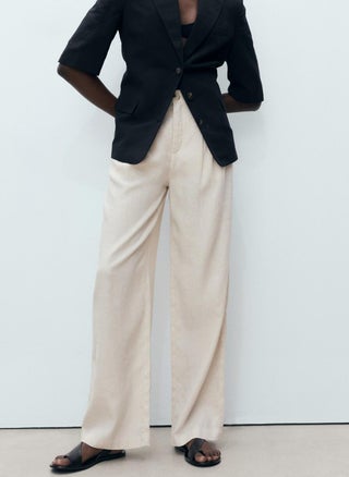 Linen Tortoiseshell Button Pants - pzsku/Z125381FEAE097D0B3DB0Z/45/_/1744187647/2f250fde-1bfa-4b69-b646-b82ddf262496