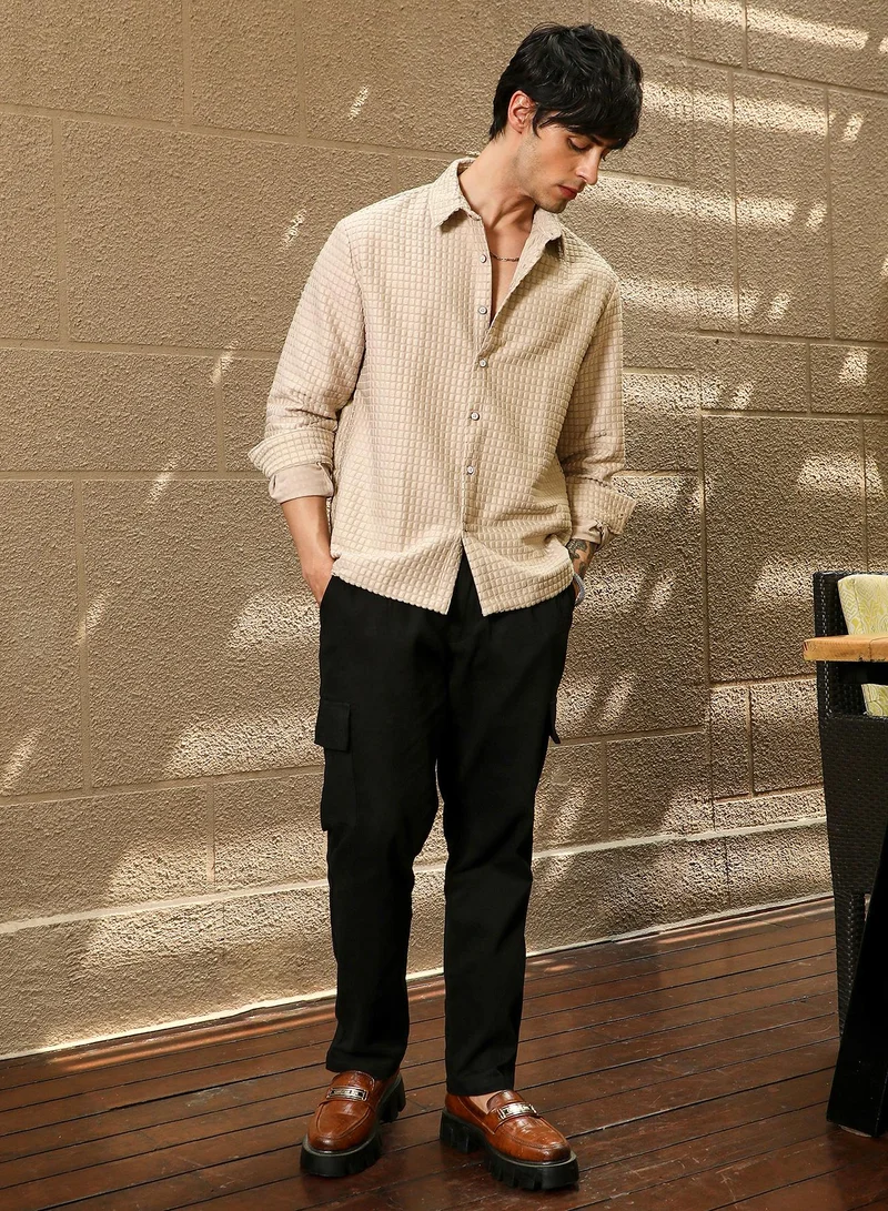 Campus Sutra Campus Sutra Men's Buff Beige Quad-Tactile Oversized Shirt For Casual Wear | Spread Collar | Long Sleeve | Button Closure | Oversized Shirt Crafted With Comfort Fit For Everyday Wear