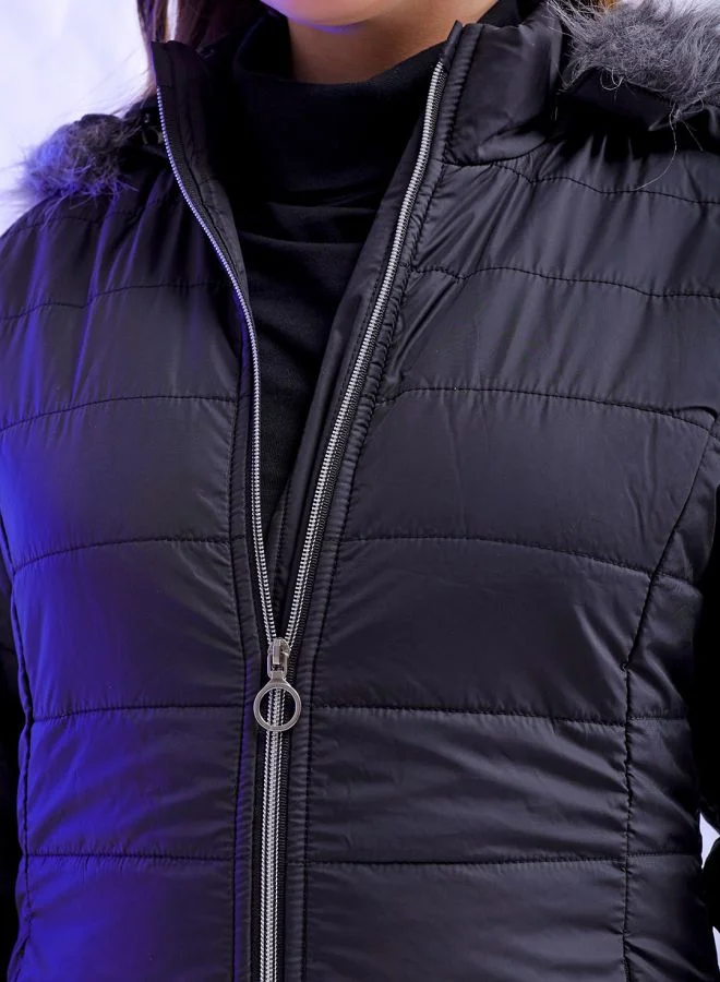 مرفوعة Women Slim Fit Solid Puffer Jacket