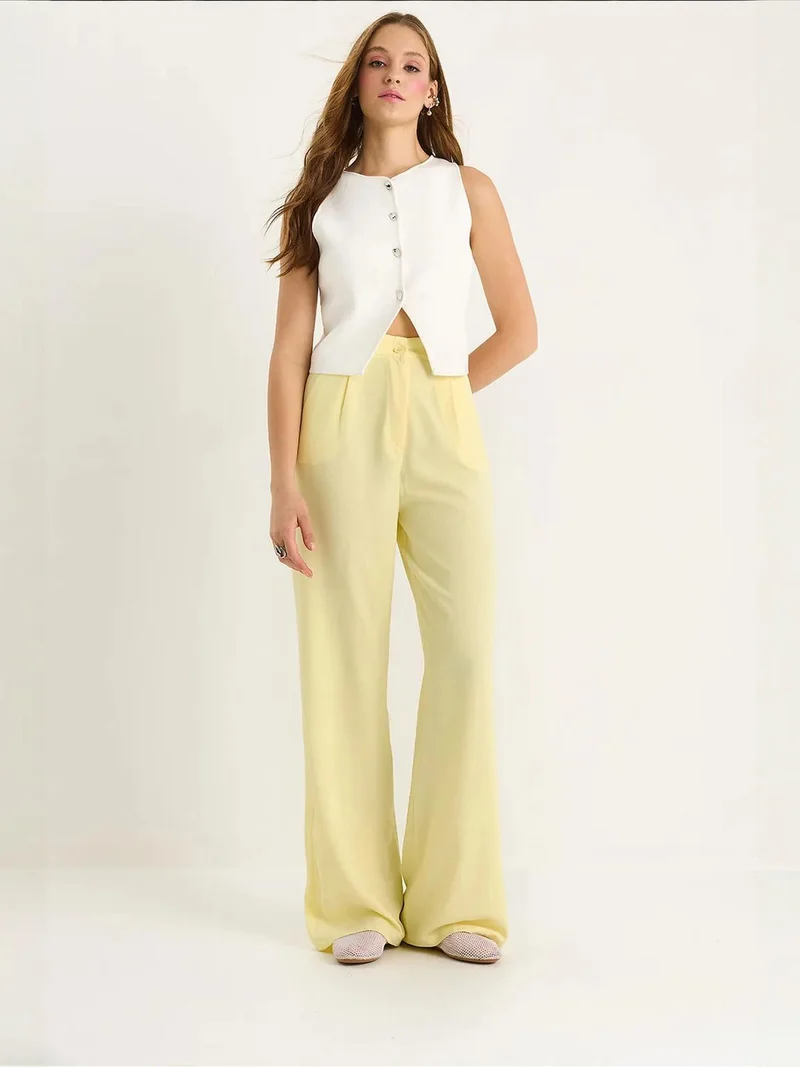 Bianco Lucci LUCCI High Waist Palazzo Pants with Button Closure