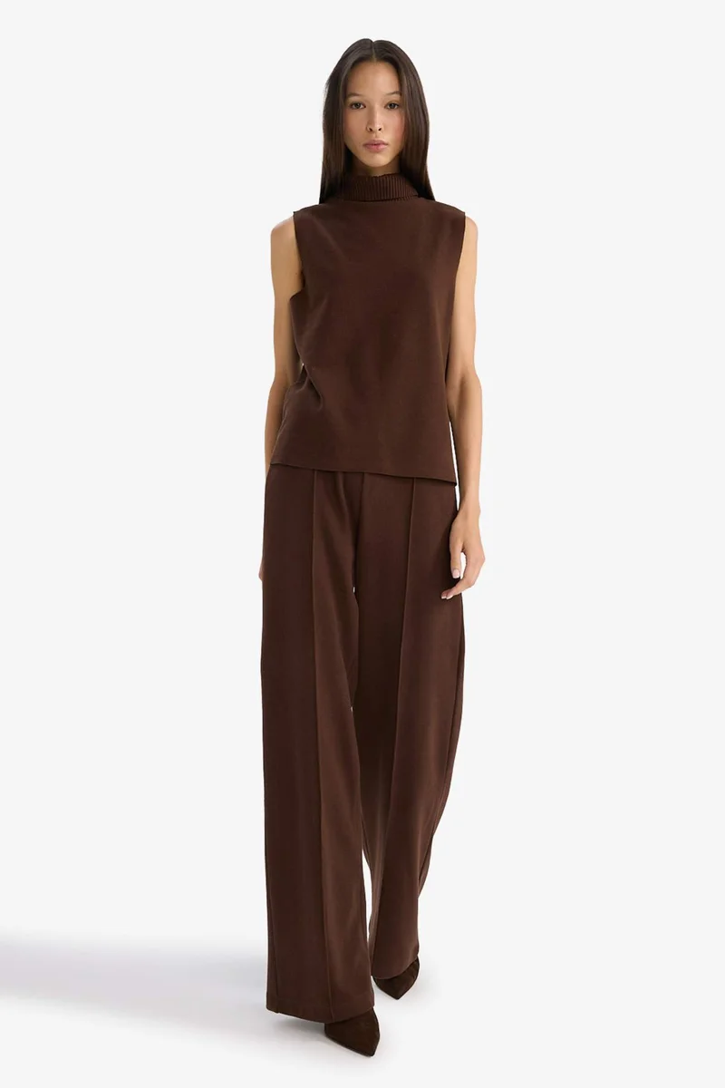 ديفاكتو Wide Leg Trousers