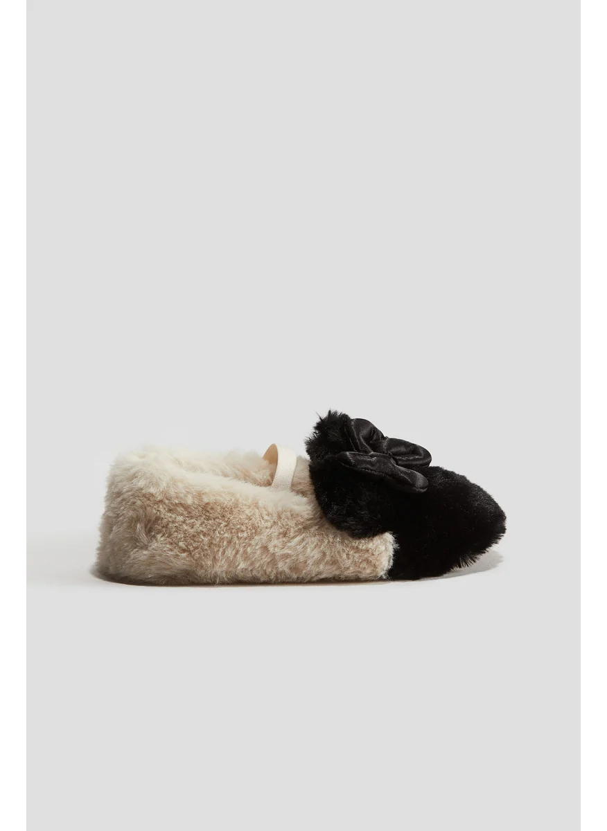 H&M Fluffy Slippers