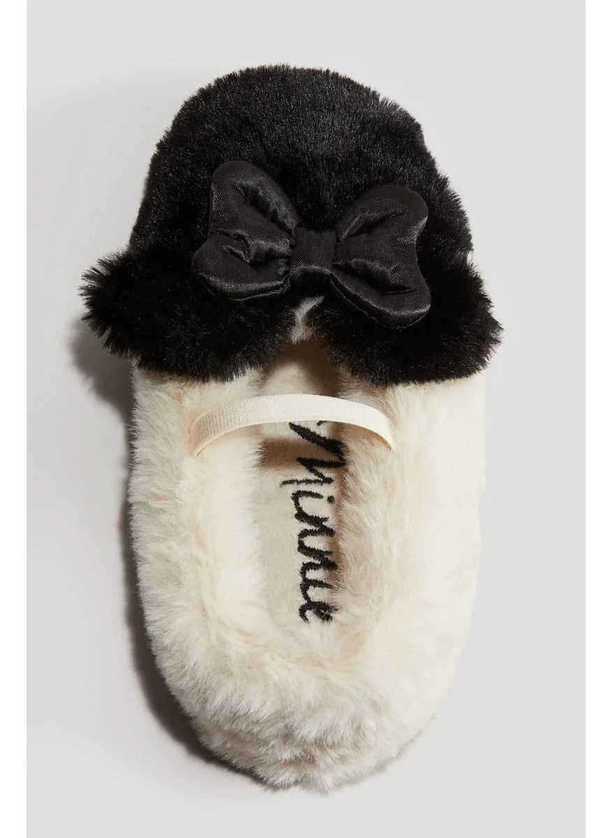 H&M Fluffy Slippers