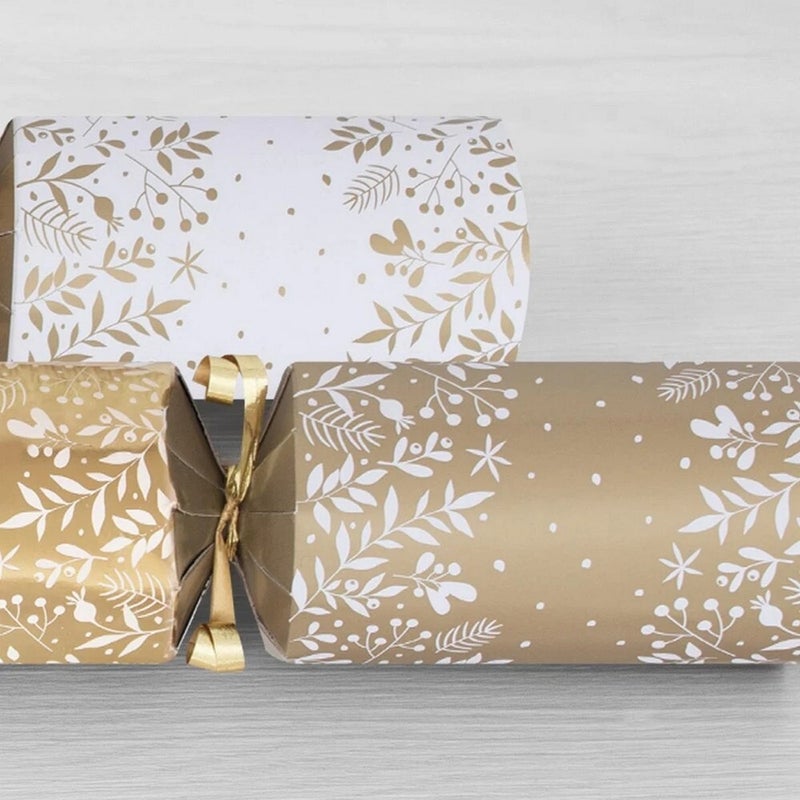 RSW 10 Gold Reindeer 14-Inch Christmas Crackers – Holiday Party Favors, Festive Fun, and Seasonal Decor for Kids and Family, Christmas Celebration Essentials - Image 5