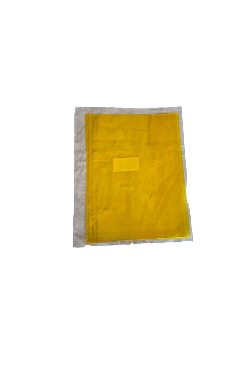 مجموعة ثلاث قطع من غلاف تجليد اصفر شفاف سميك للكراسات – بلاستيك قوي لحماية إضافية - A5 - Image 2