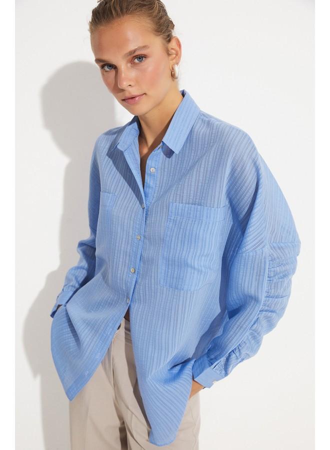 جون قميص نسائي أزرق بأكمام مفصلة بنقش ذاتي - Image 1