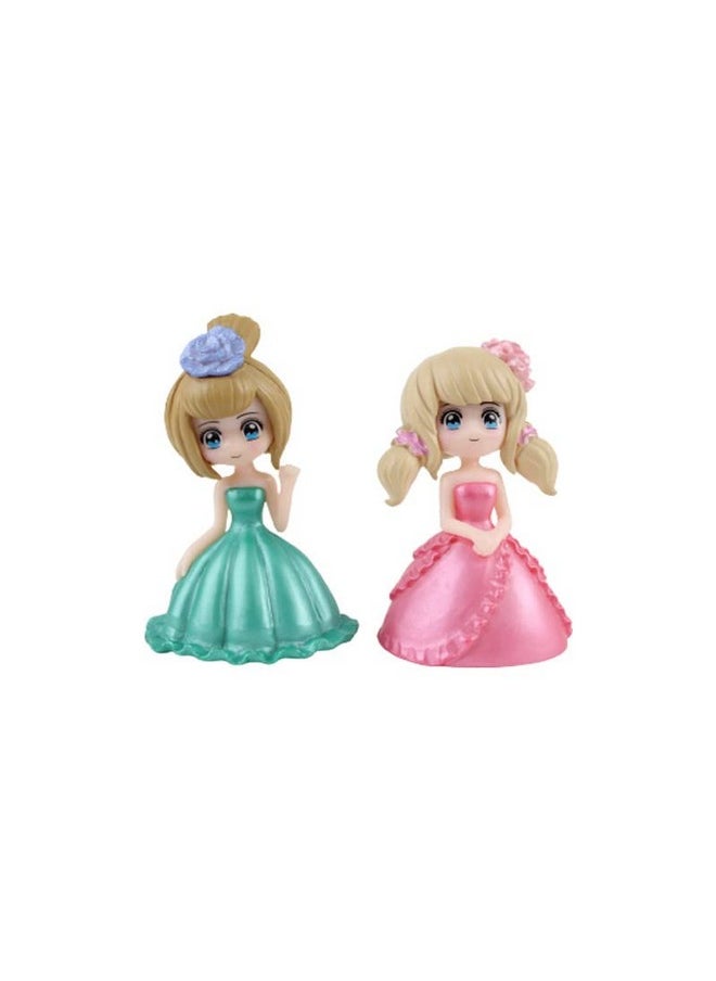 Wonderland - Wonderland Miniature Toys Dressed Girls - Green + Red - Image 1